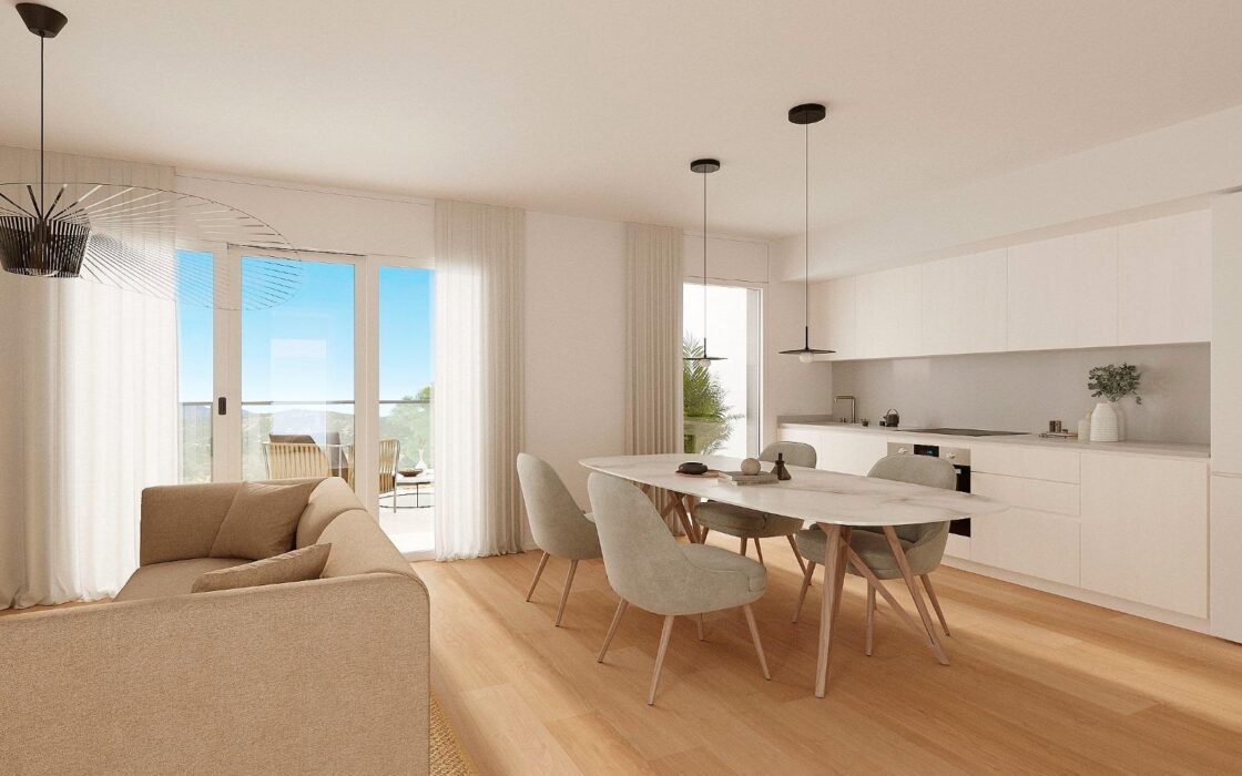 Нові квартири та таунхауси в Балконі з видом на море