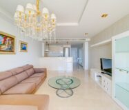 Двокімнатна квартира біля моря з терасою у ВільяХойоса 90 кв.м