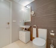 Двокімнатна квартира біля моря з терасою у ВільяХойоса 90 кв.м