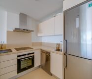 Двокімнатна квартира біля моря з терасою у ВільяХойоса 90 кв.м