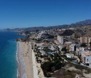 Двокімнатна квартира біля моря з терасою у ВільяХойоса 90 кв.м