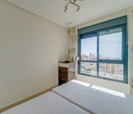 Квартира в Бенидорме с террасой и видом на море 92 кв.м