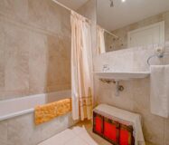 Квартира в Бенидорме с террасой и видом на море 92 кв.м