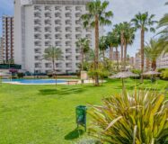 Квартира в Бенидорме с террасой и видом на море 92 кв.м