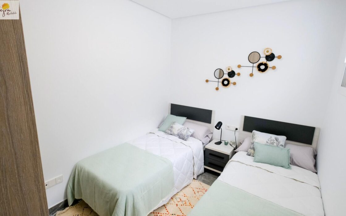 Апартаменти в Хересі 88 кв.м з видом на море терраса