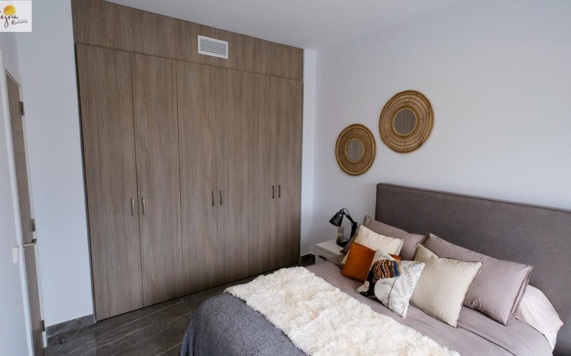 Апартаменти в Хересі 88 кв.м з видом на море терраса