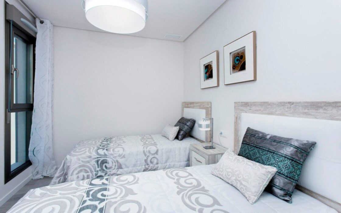 Сучасний комплекс з 2-3 спальнями на Коста-Бланці