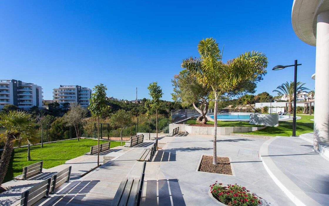 Сучасний комплекс з 2-3 спальнями на Коста-Бланці