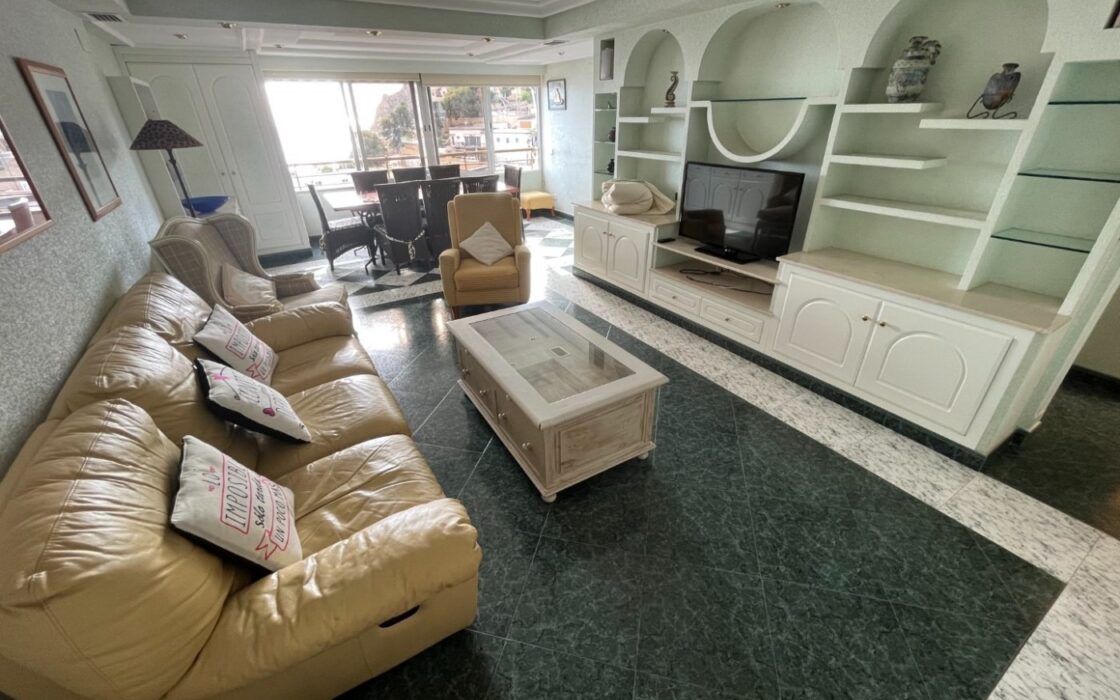 Продаются Апартаменты с Видом на Море в Бенидорме 110 кв.м.