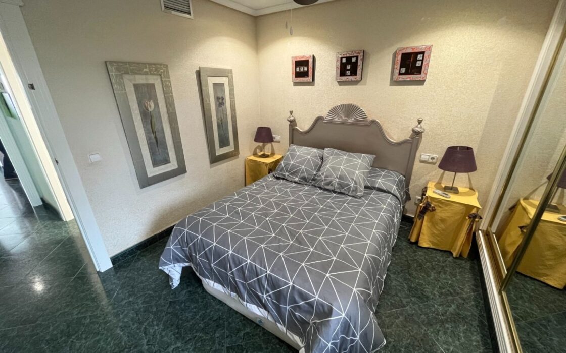 Продаются Апартаменты с Видом на Море в Бенидорме 110 кв.м.