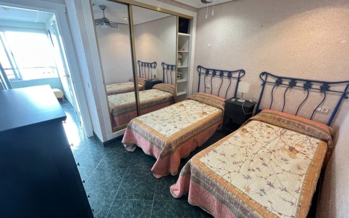 Продаются Апартаменты с Видом на Море в Бенидорме 110 кв.м.