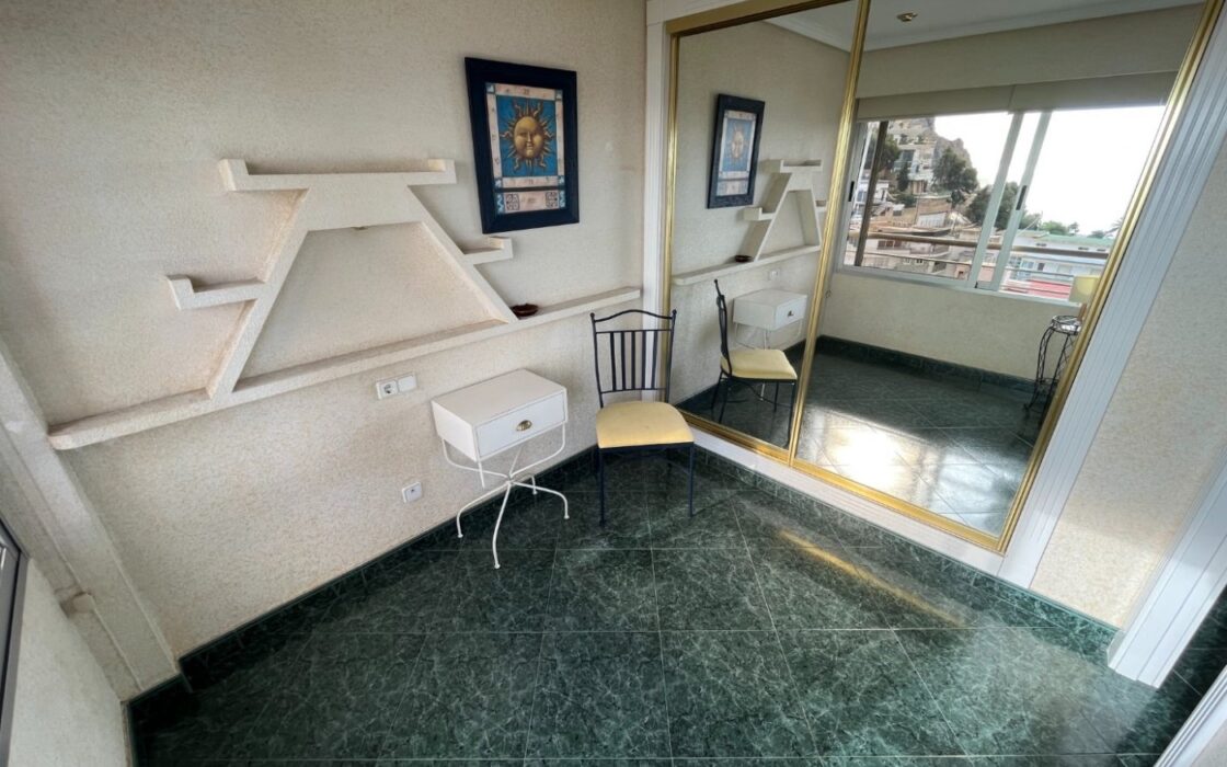 Продаются Апартаменты с Видом на Море в Бенидорме 110 кв.м.