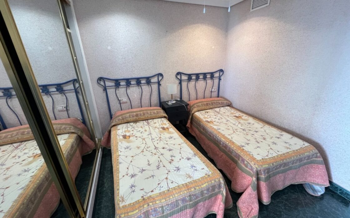 Продаются Апартаменты с Видом на Море в Бенидорме 110 кв.м.