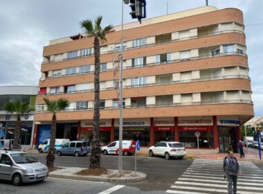 Апартаменты в Торревьехе 213 кв.м с террасой у моря