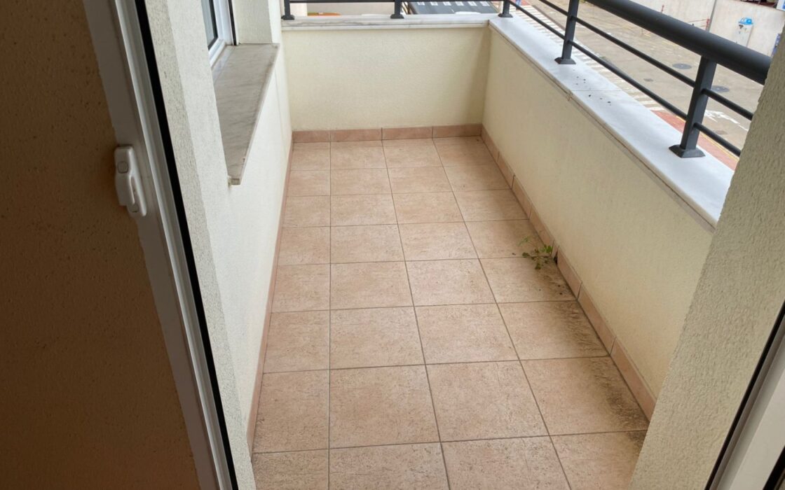 Апартаменти в Торрев’єсі 213 кв.м з терасою біля моря