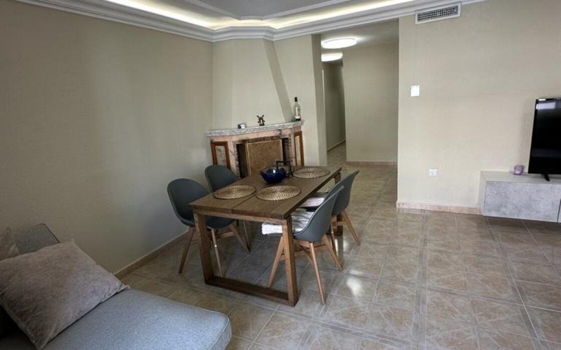 Квартира 90 кв.м у моря в Ла Мата, Торревьеха