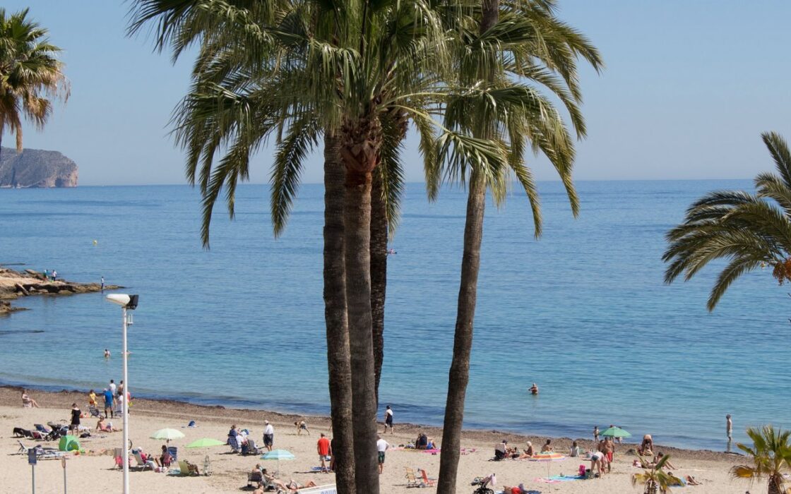 Апартаменты с видом на море в Кальпе, 101 кв.м, 3 комнаты