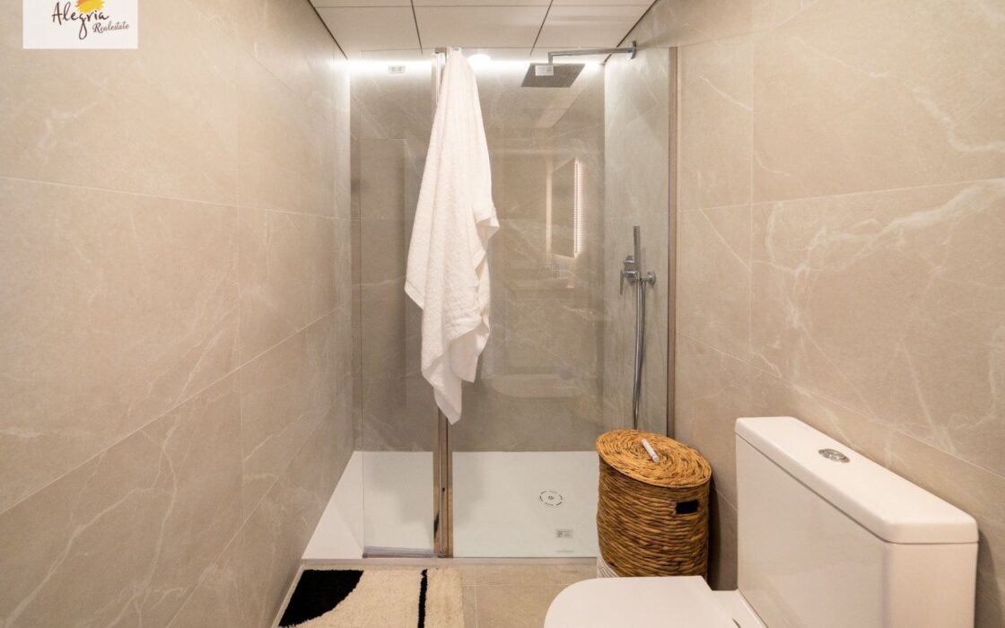 Новые апартаменты в Гран Алаканте у моря с видом на море