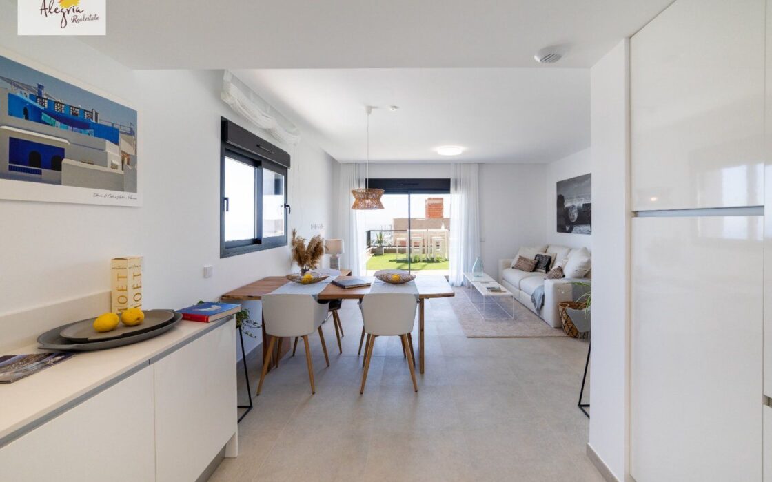 Новые апартаменты в Гран Алаканте у моря с видом на море