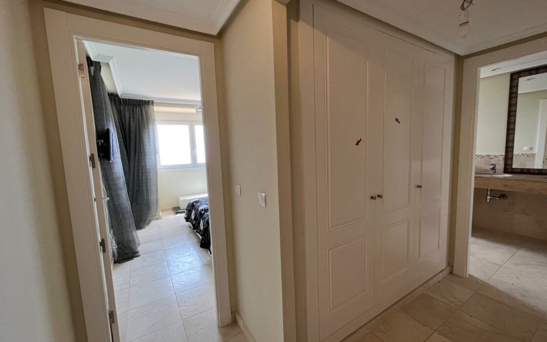 Ексклюзивна квартира 273 кв.м з видом на море в Альтеа