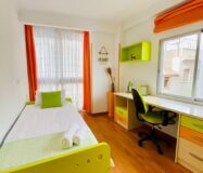 Двокімнатна квартира в Бенідормі 50 м від моря з ремонтом