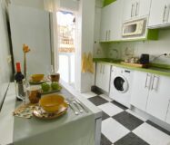 Двокімнатна квартира в Бенідормі 50 м від моря з ремонтом