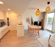 Современная квартира в Дении с террасой у моря 62 кв.м