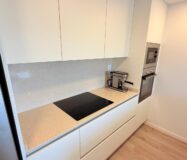 Современная квартира в Дении с террасой у моря 62 кв.м