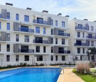 Современная квартира в Дении с террасой у моря 62 кв.м