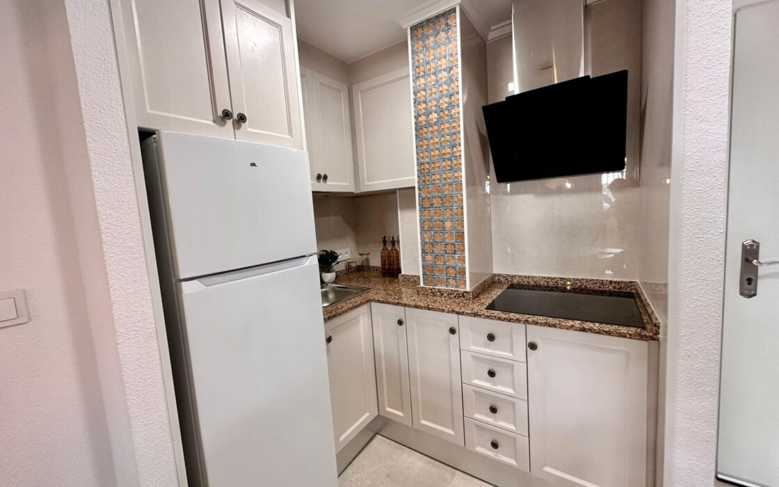 Апартаменты в Торревьехе у моря, 56 кв.м, 3 комнаты