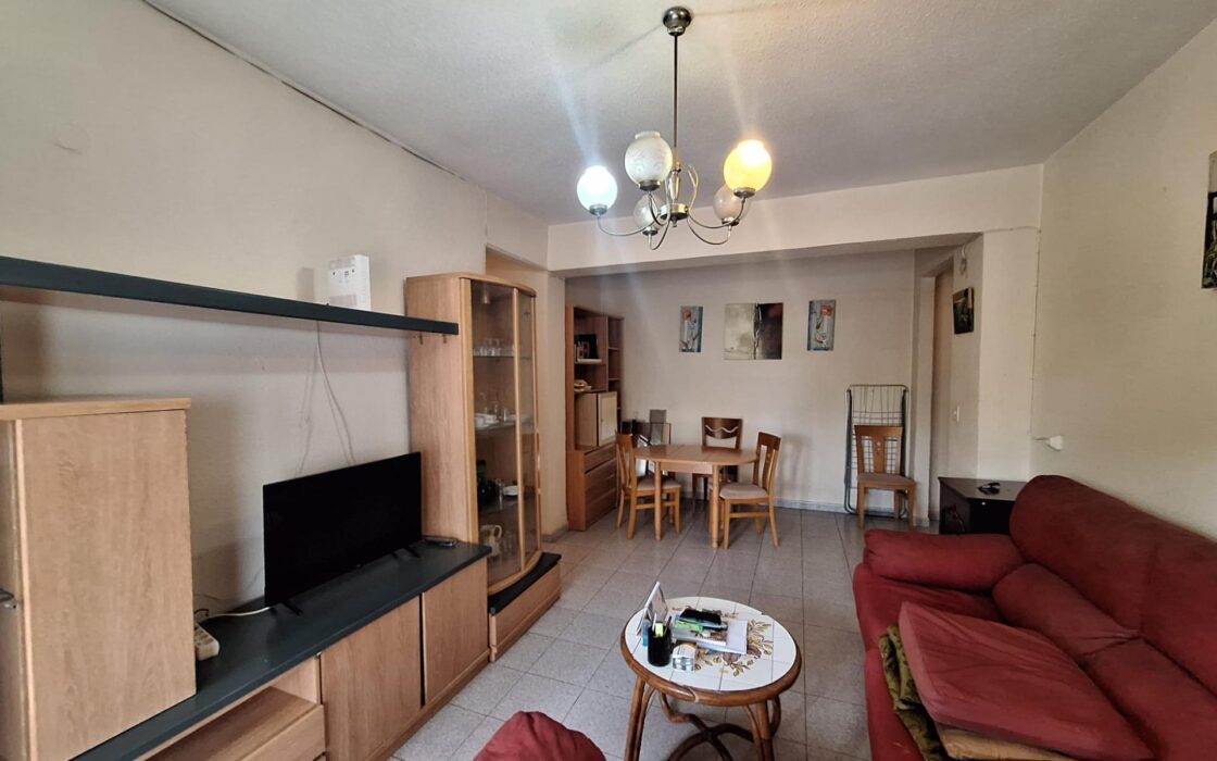 Апартаменты в Аликанте с террасой 81 кв.м 3 комнаты