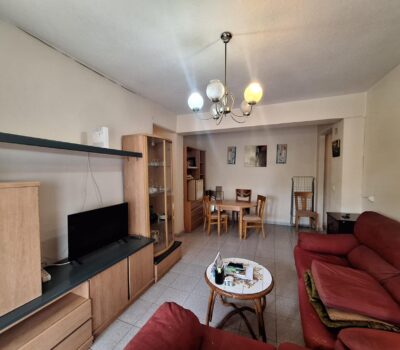 Апартаменти в Аликанте з терасою 81 кв.м 3 кімнати