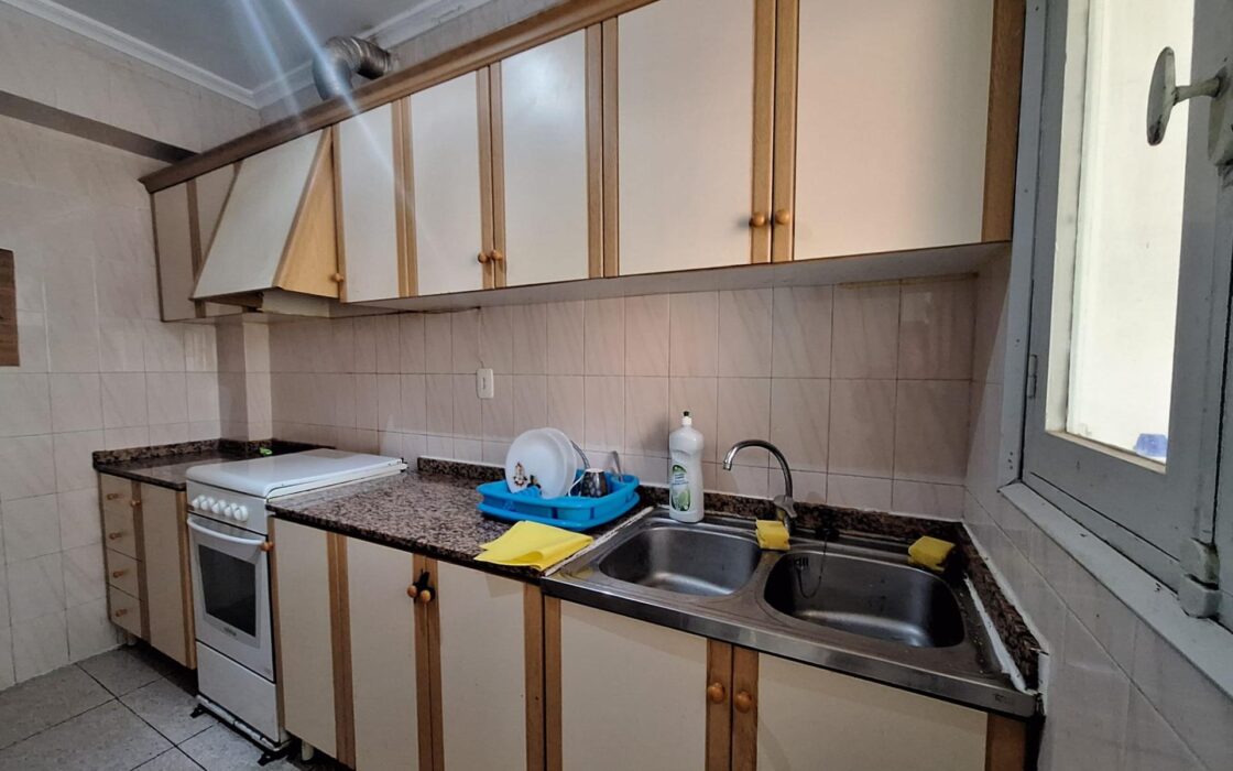 Апартаменты в Аликанте с террасой 81 кв.м 3 комнаты