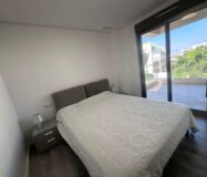 Купить 2-комнатные апартаменты в Ориуэла Коста с террасой