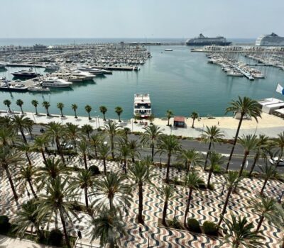 Апартаменти в Аликанте 200 кв.м з видом на море та терасою