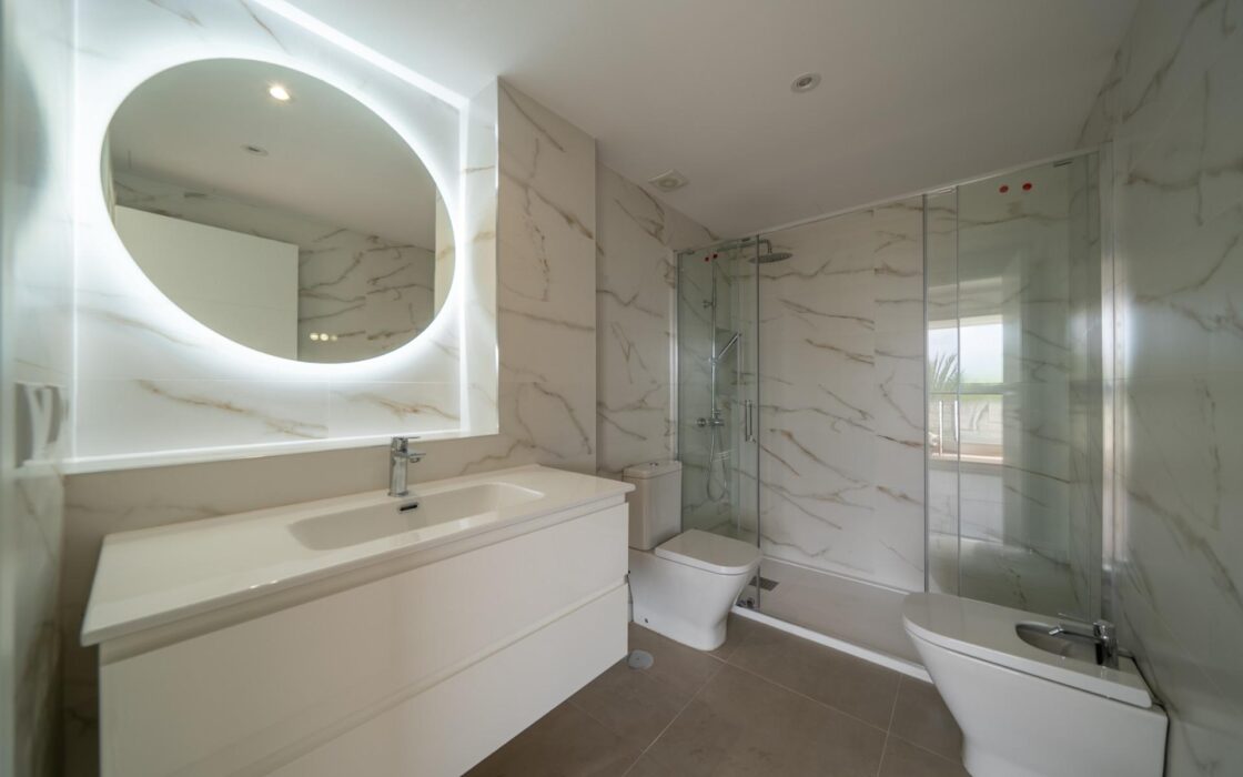 Апартаменты в Аликанте 200 кв.м с видом на море и террасой