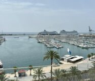 Апартаменты в Аликанте 200 кв.м с видом на море и террасой