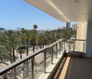 Апартаменты в Аликанте 200 кв.м с видом на море и террасой