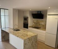 Апартаменты в Аликанте 200 кв.м с видом на море и террасой