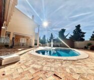 Вилла в Торревьехе 291 кв.м у моря з 4 спальнями