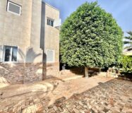 Вилла в Торревьехе 291 кв.м у моря з 4 спальнями