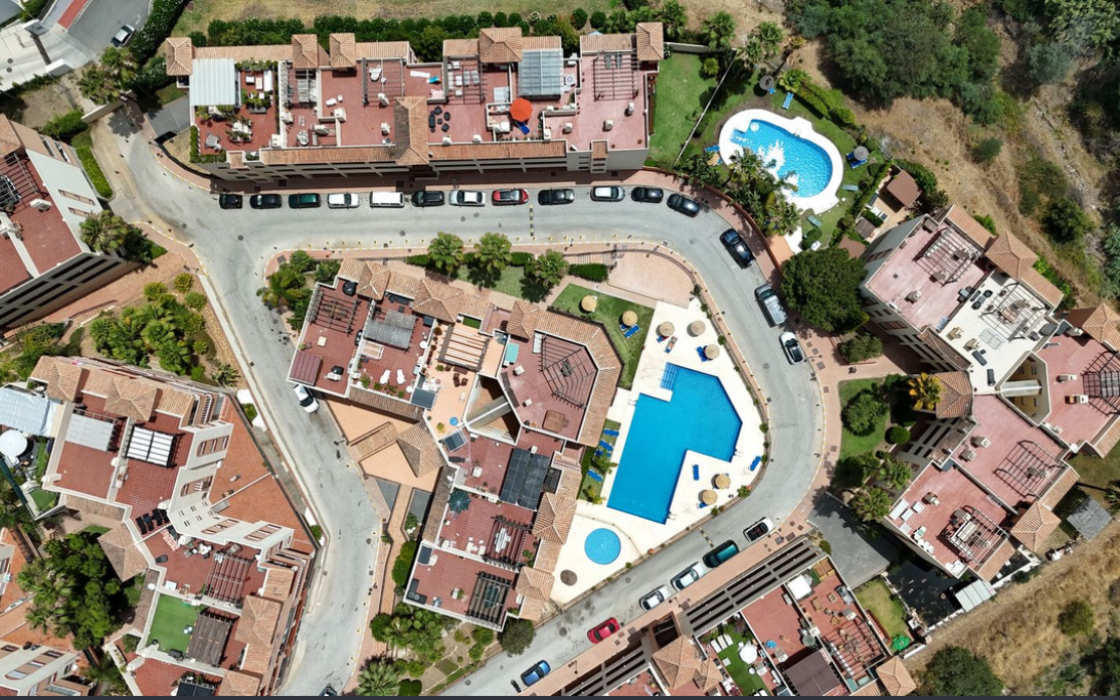 Сучасні апартаменти біля моря з садом 164 кв.м в Іспанії