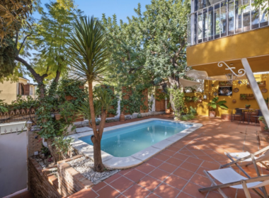 Дом с 4 спальнями и видом на море в Малаге 259 кв.м