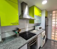 Апартамент в Аликанте 62 кв.м с балконом в 1.5 км от моря