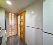 Апартамент в Аликанте 62 кв.м с балконом в 1.5 км от моря