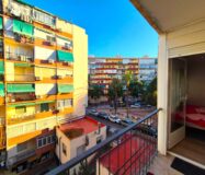 Апартамент в Аликанте 62 кв.м с балконом в 1.5 км от моря