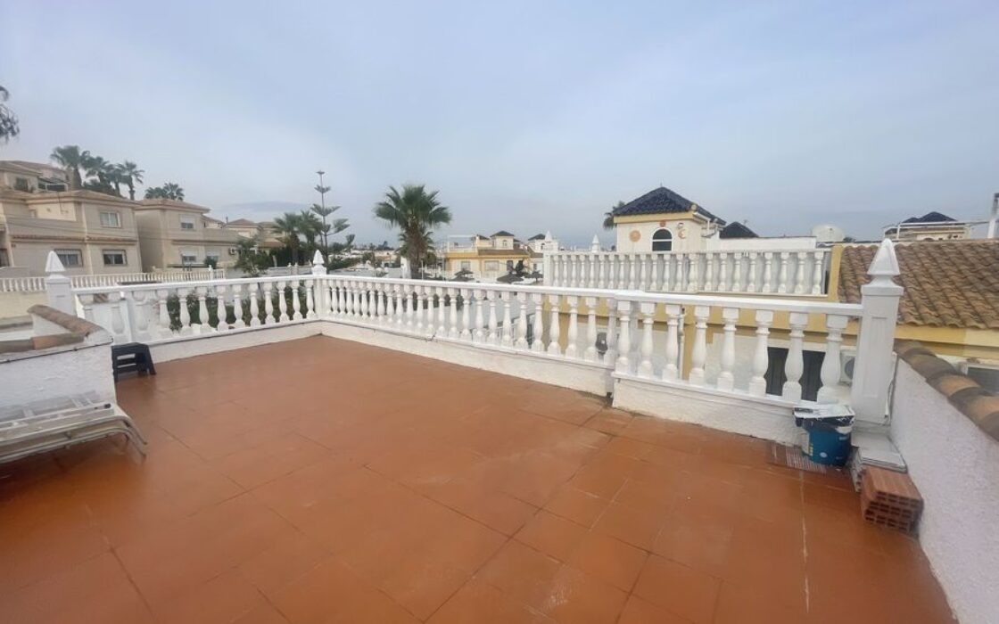 Бунгало в Альгорфа с бассейном и 3 спальнями