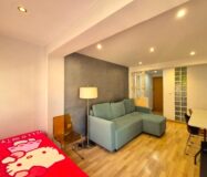 Апартамент в Аликанте 62 кв.м с балконом в 1.5 км от моря