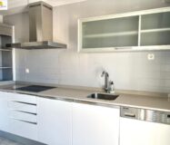 Дуплекс в Валенсии 162 кв.м с террасой и 5 комнатами