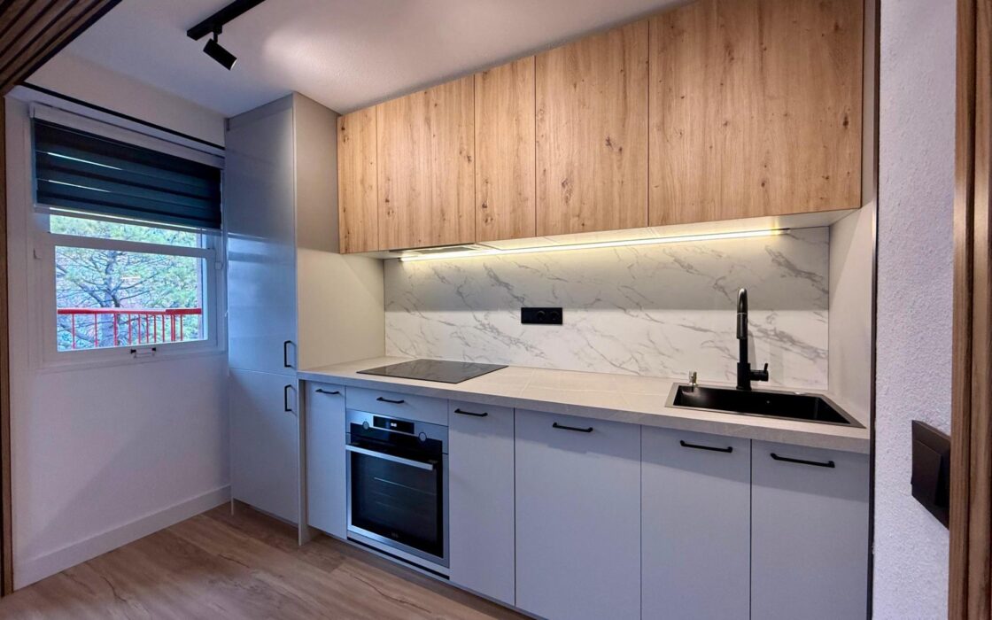 Апартаменты 83 кв.м в Торревьехе у моря на 2 этаже